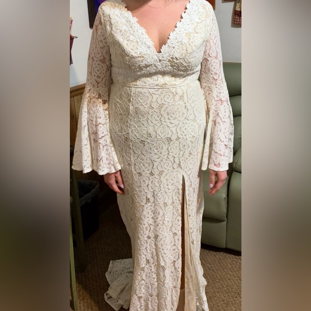 Lulu's White Lace Wedding Dress